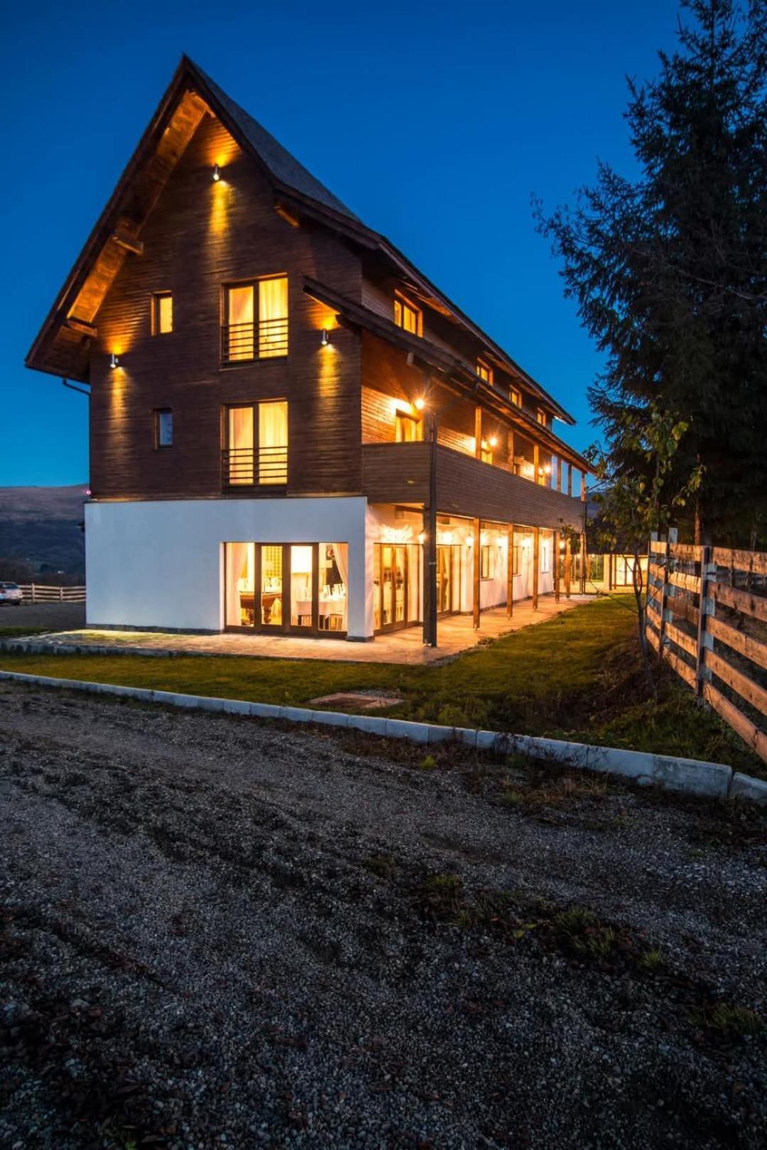 Soare-N Maramures Budeşti Eksteriør bilde
