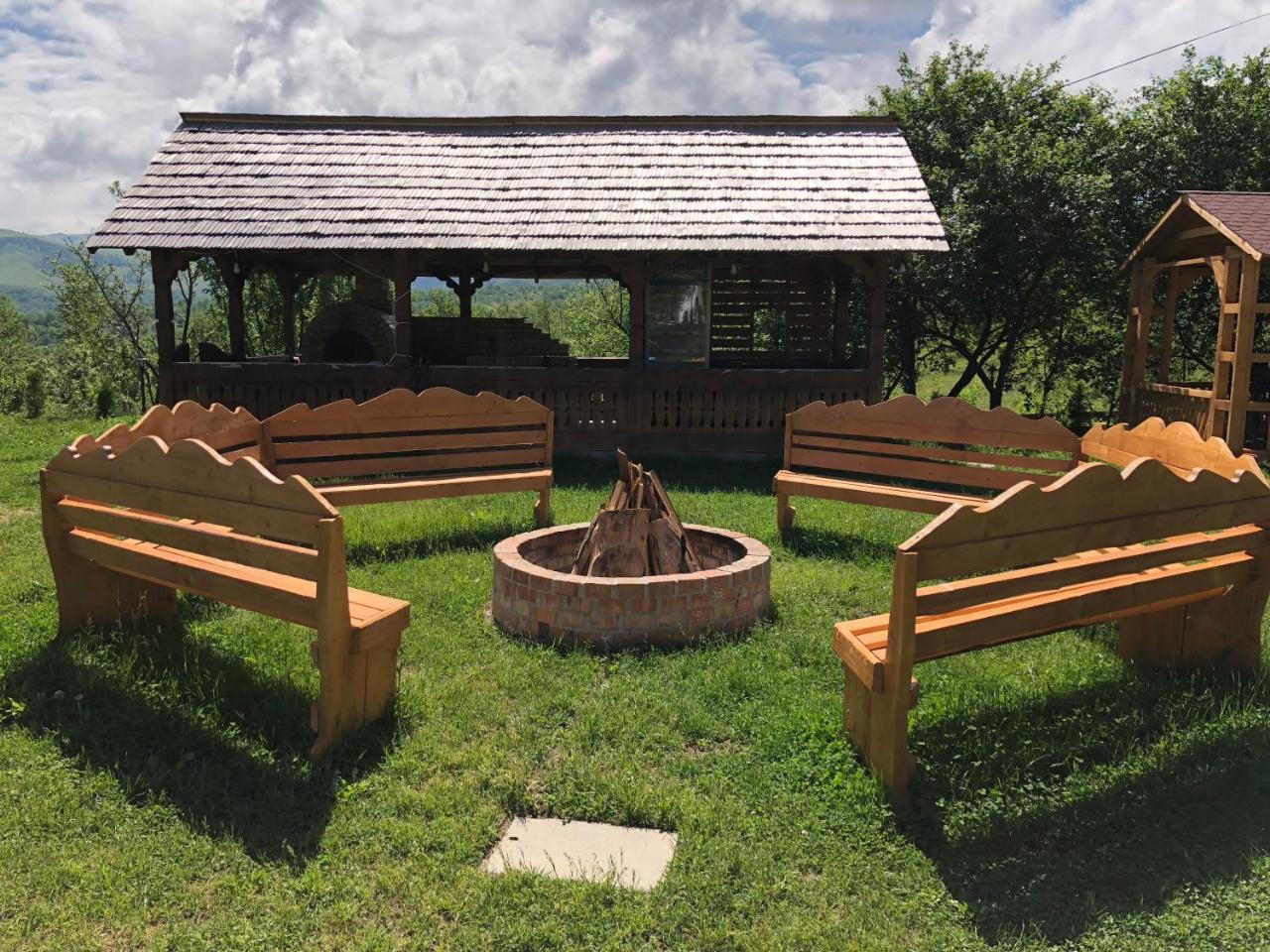 Soare-N Maramures Budeşti Eksteriør bilde